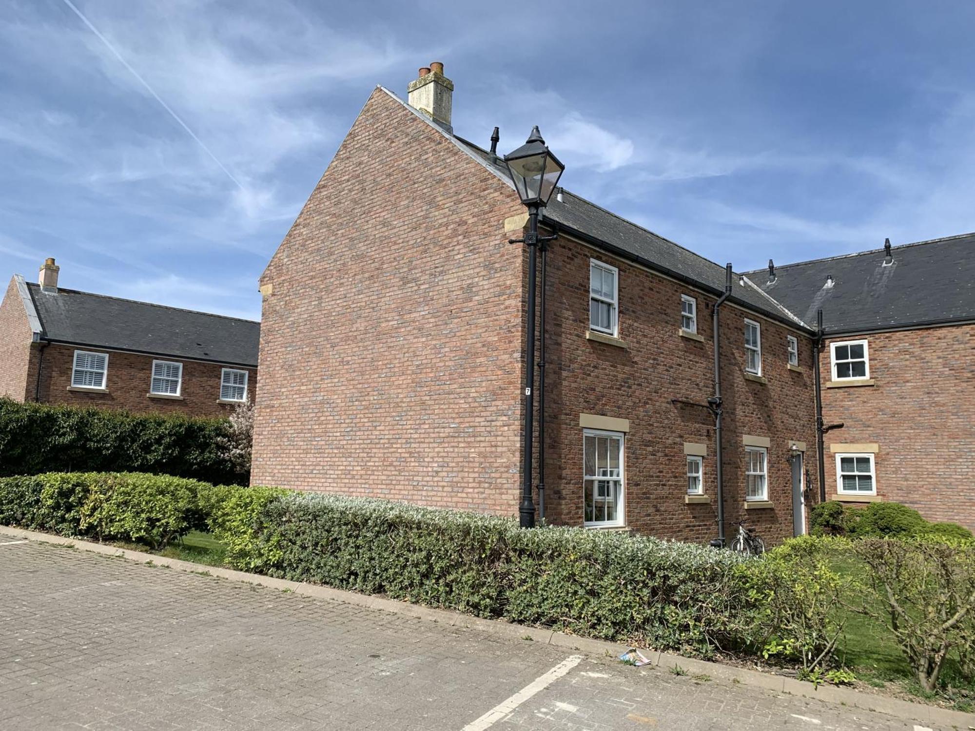 Sea Air At The Bay Filey, Sleeps 4, 2 Dogs Welcome For Free Too